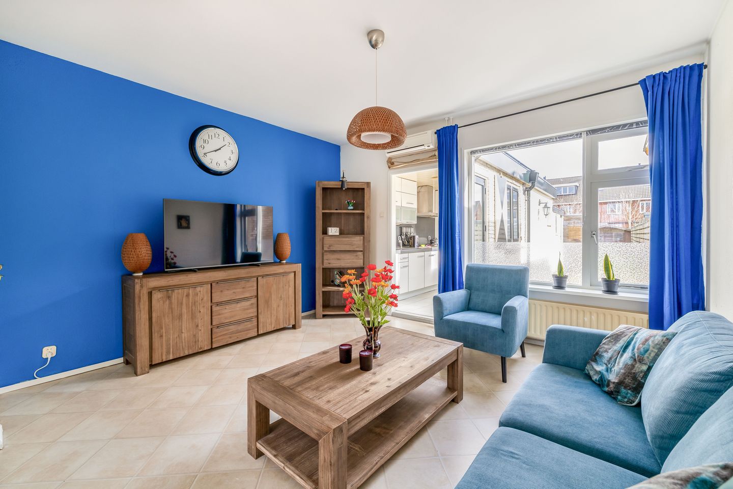 Foto 10 van Parallelweg 151