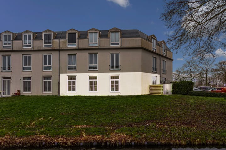 Foto 2 van Kasteelplein 16