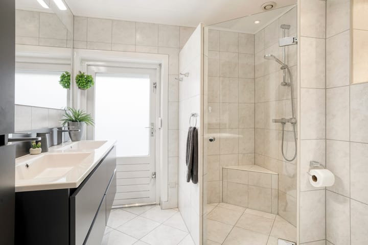 Photo 4 of Geerdinksweg 111