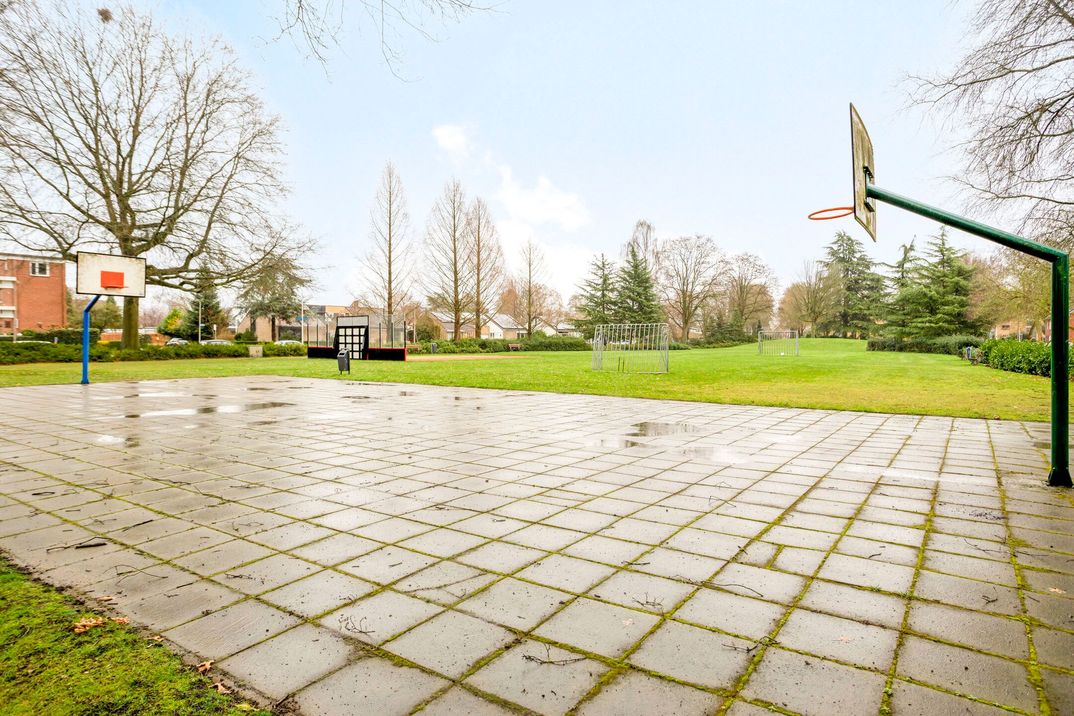 Photo 54 of Geerdinksweg 111