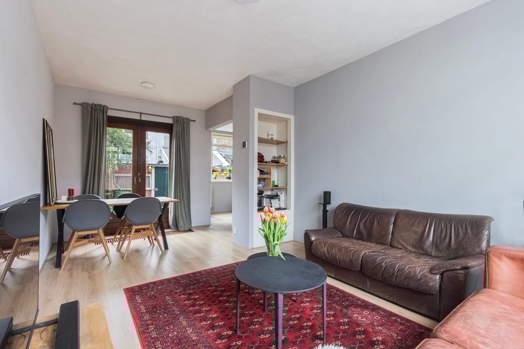 Foto 2 van Binnen Walevest 84