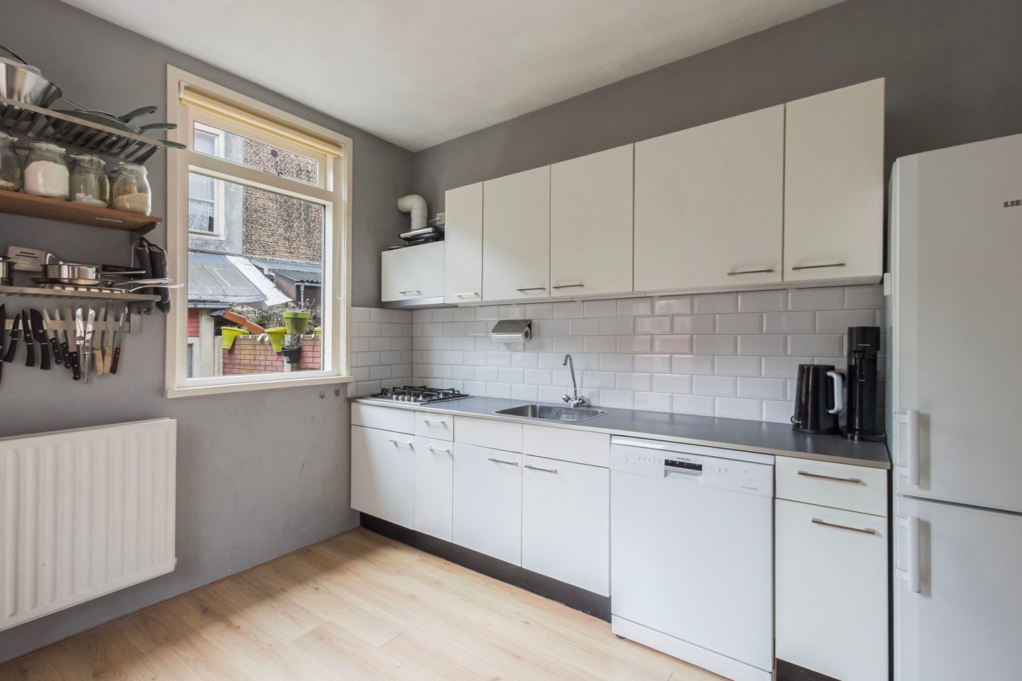 Foto 4 van Binnen Walevest 84