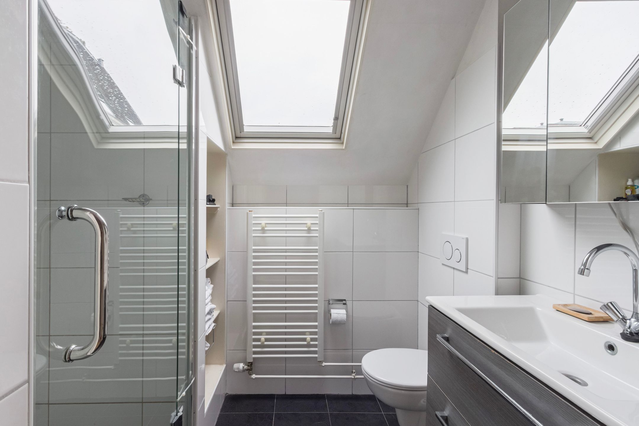 Foto 21 van Binnen Walevest 84