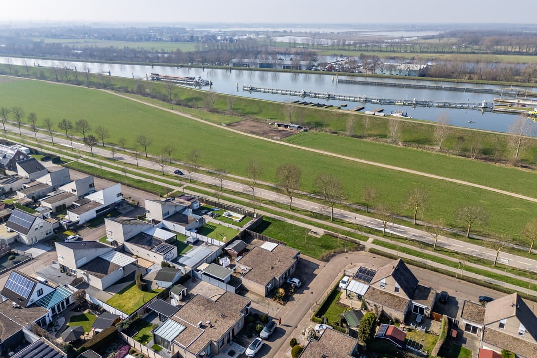 Foto 47 van Roefstraat 17