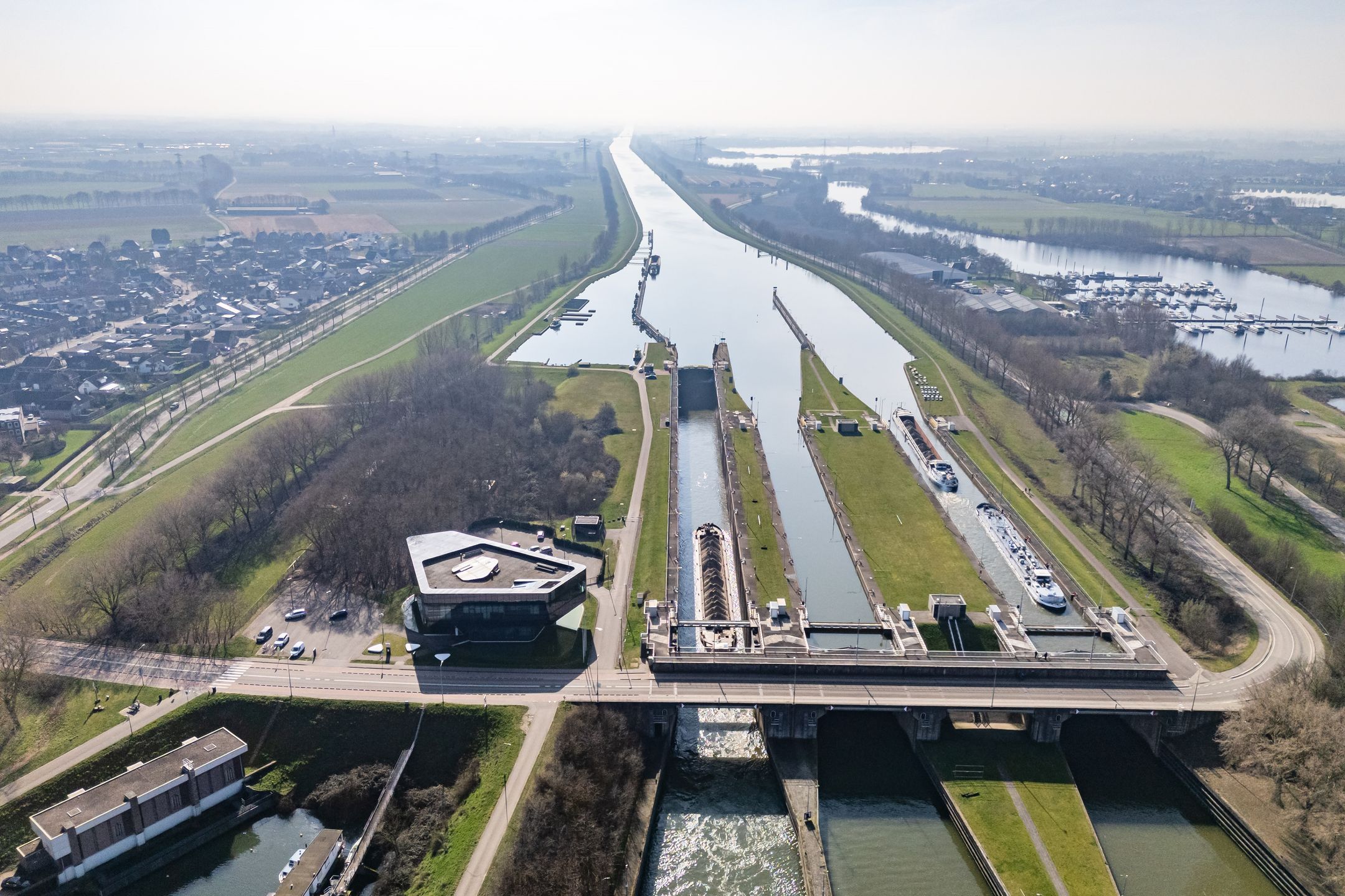 Foto 51 van Roefstraat 17