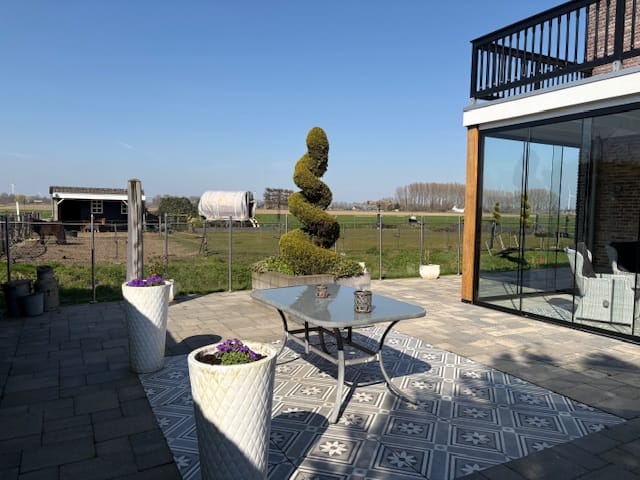 Foto 37 van Hoge Zeedijk 54