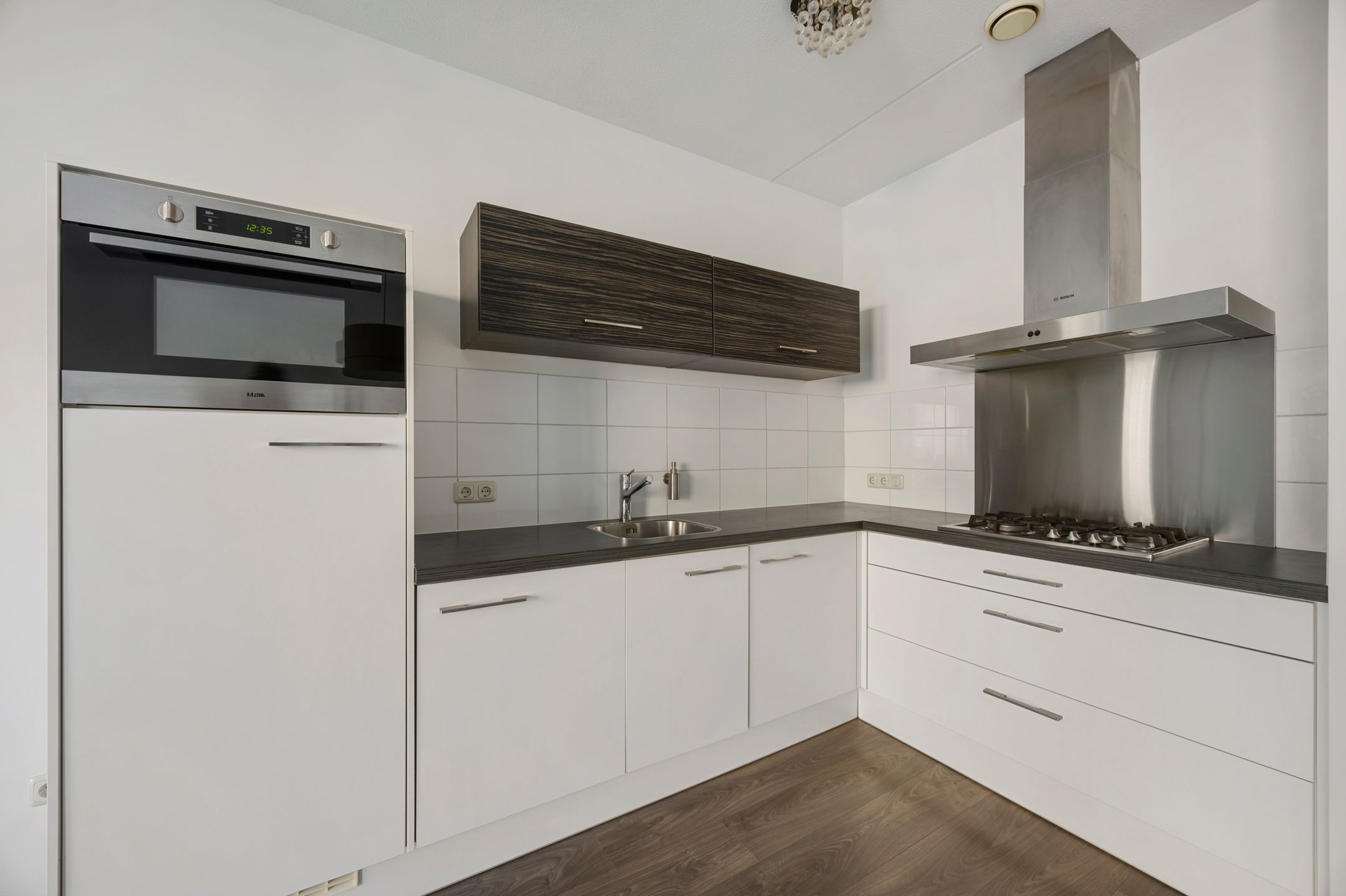 Foto 6 van Dokter Molplein 1