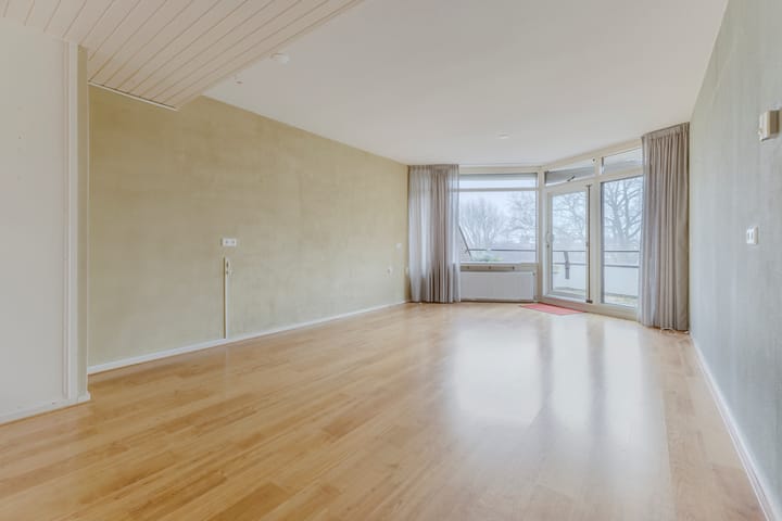 Photo 2 of Zeeweg 301