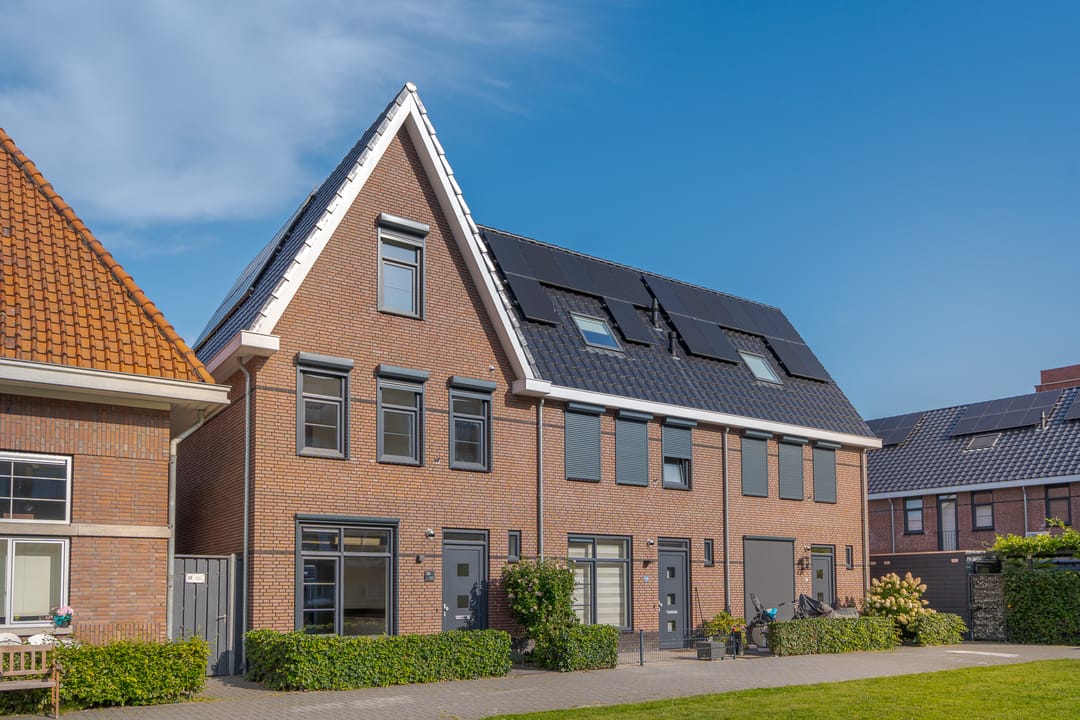 Moderne hoekwoning met vijf slaapkamers nabij het centrum van Zwolle