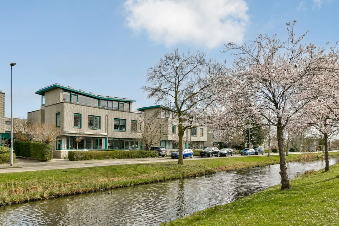 Foto 1 van Jinnahsingel 8