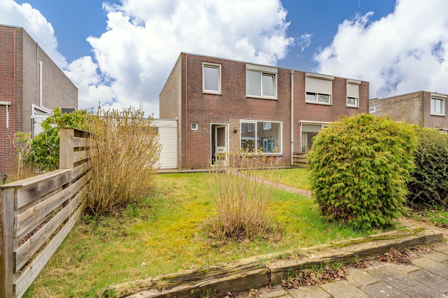 Photo 25 of Schorpioen 114