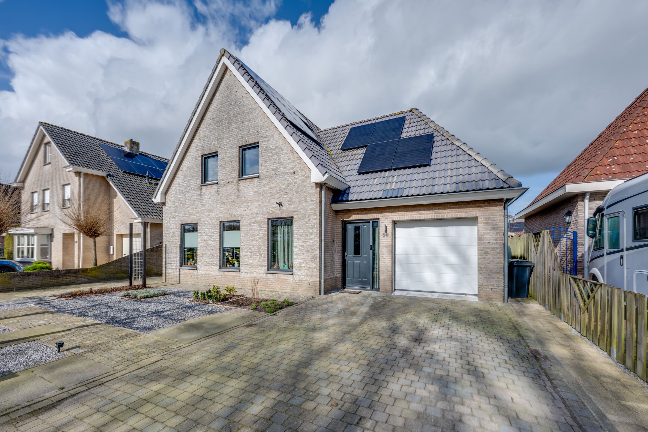 Buying a house in The Netherlands., Achter 't Hof 38