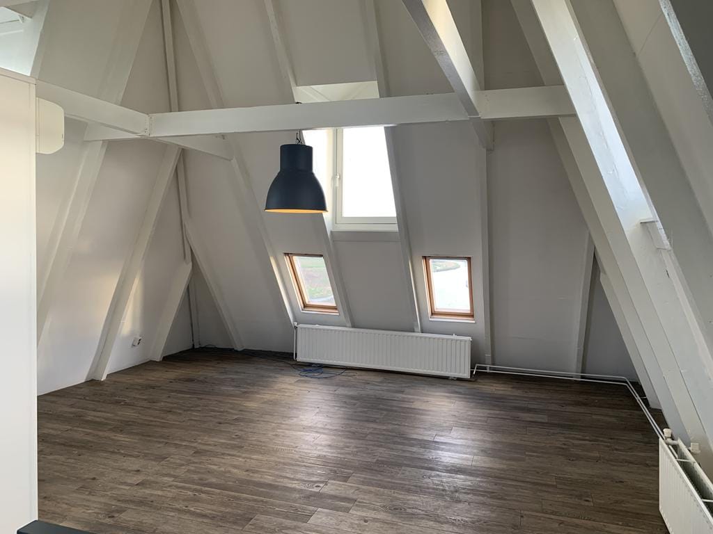 Bekijk foto 1 van Overschieseweg 10O