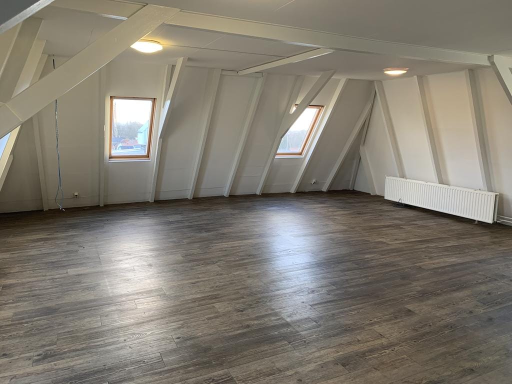 Bekijk foto 3 van Overschieseweg 10O