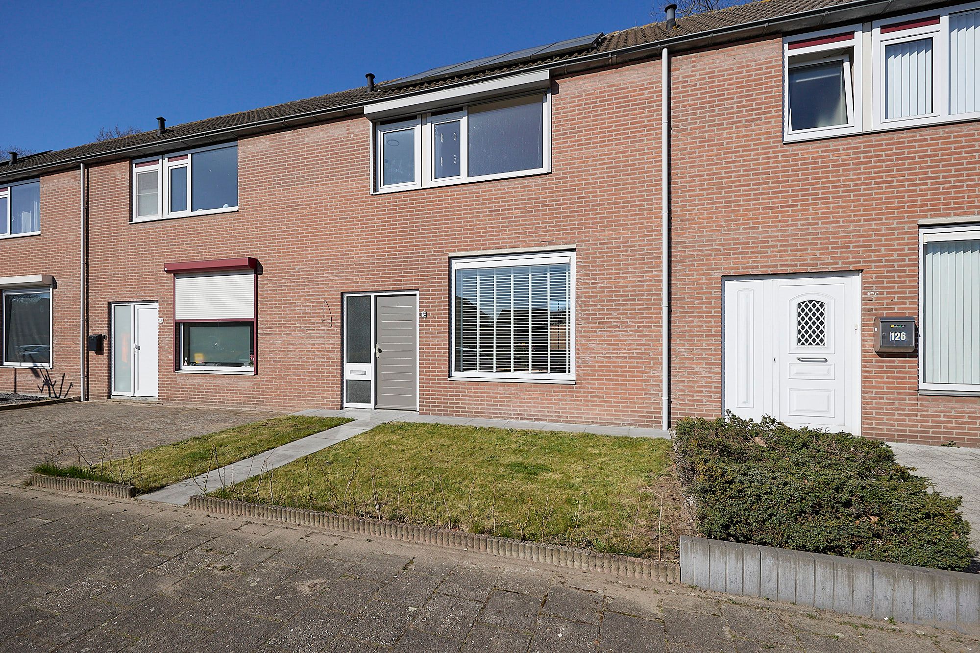 Buying a house in The Netherlands., Moerschansstraat 128