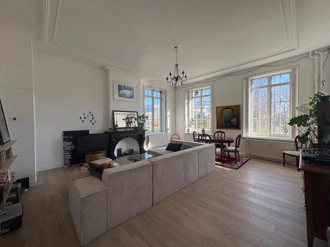 Foto 1 van Velperplein 1-A