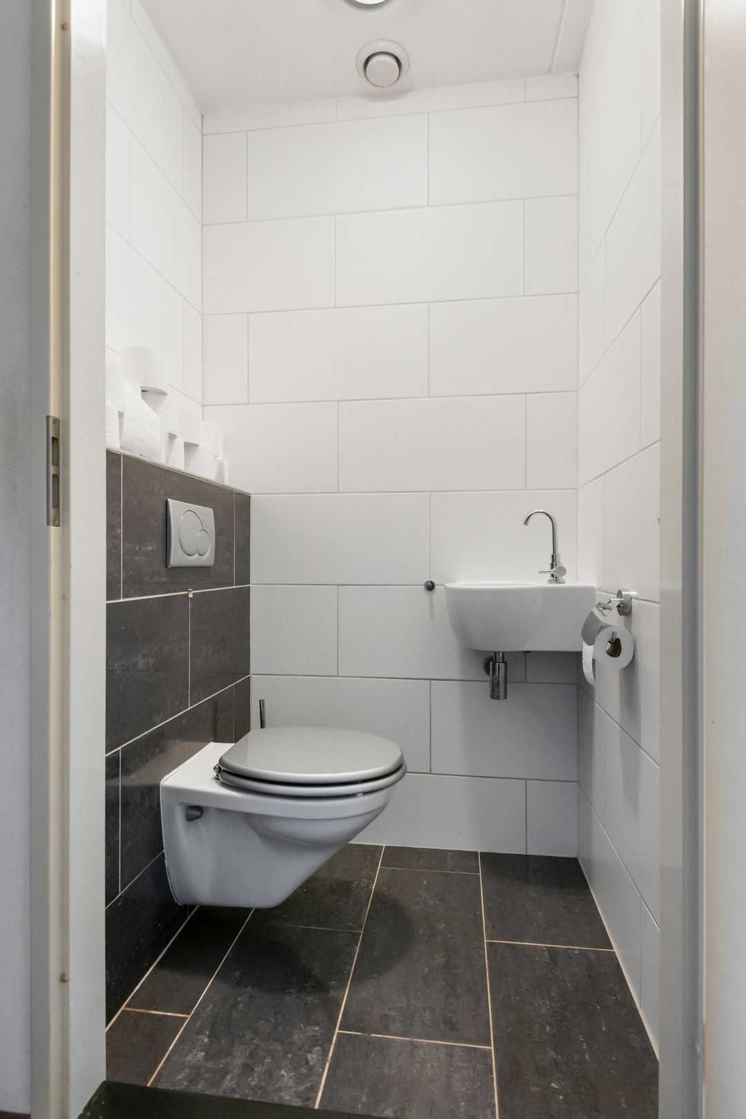 Foto 17 van Minervastraat 43