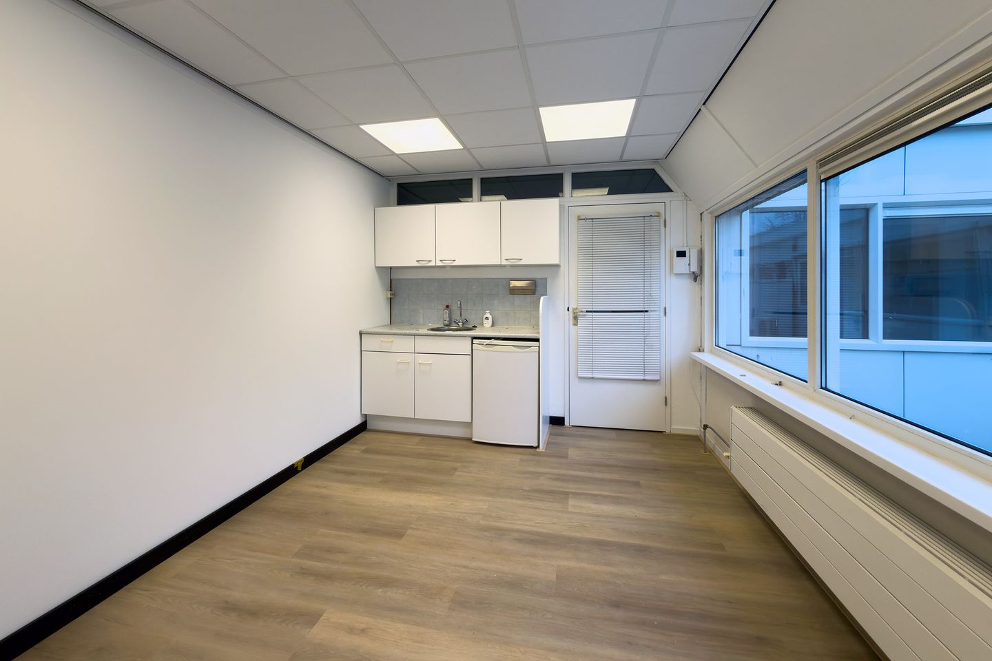 Bekijk foto 4 van Notaris Kruytstraat 36