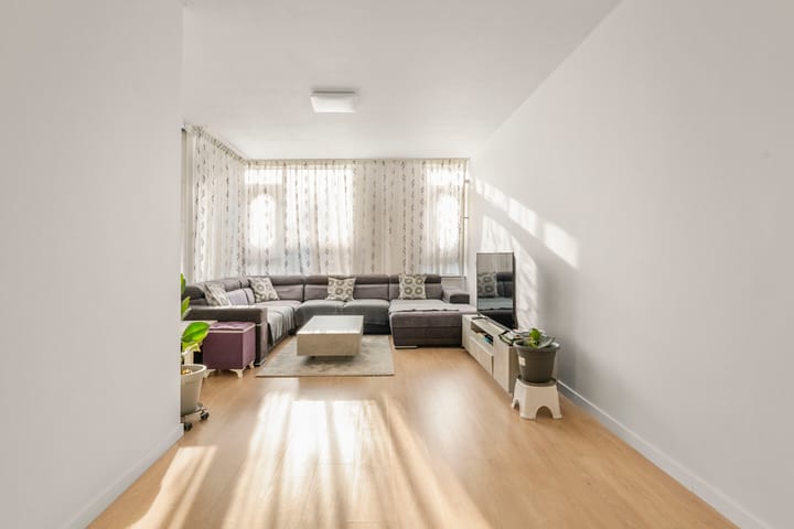 Photo 2 of Haardstee 44