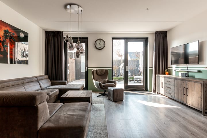 Foto 3 van Klaproos 14