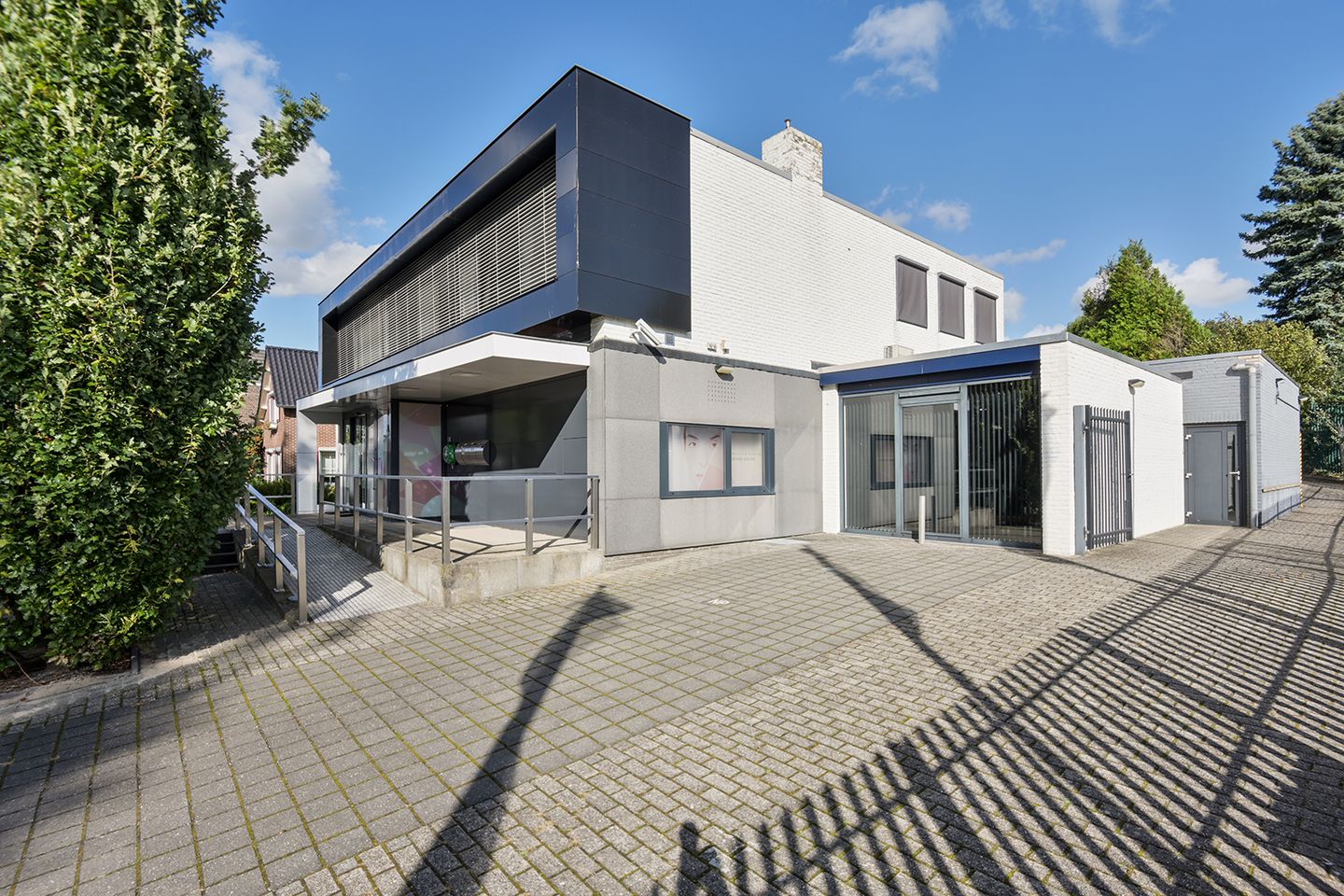 View photo 5 of Provincialeweg Zuid 16