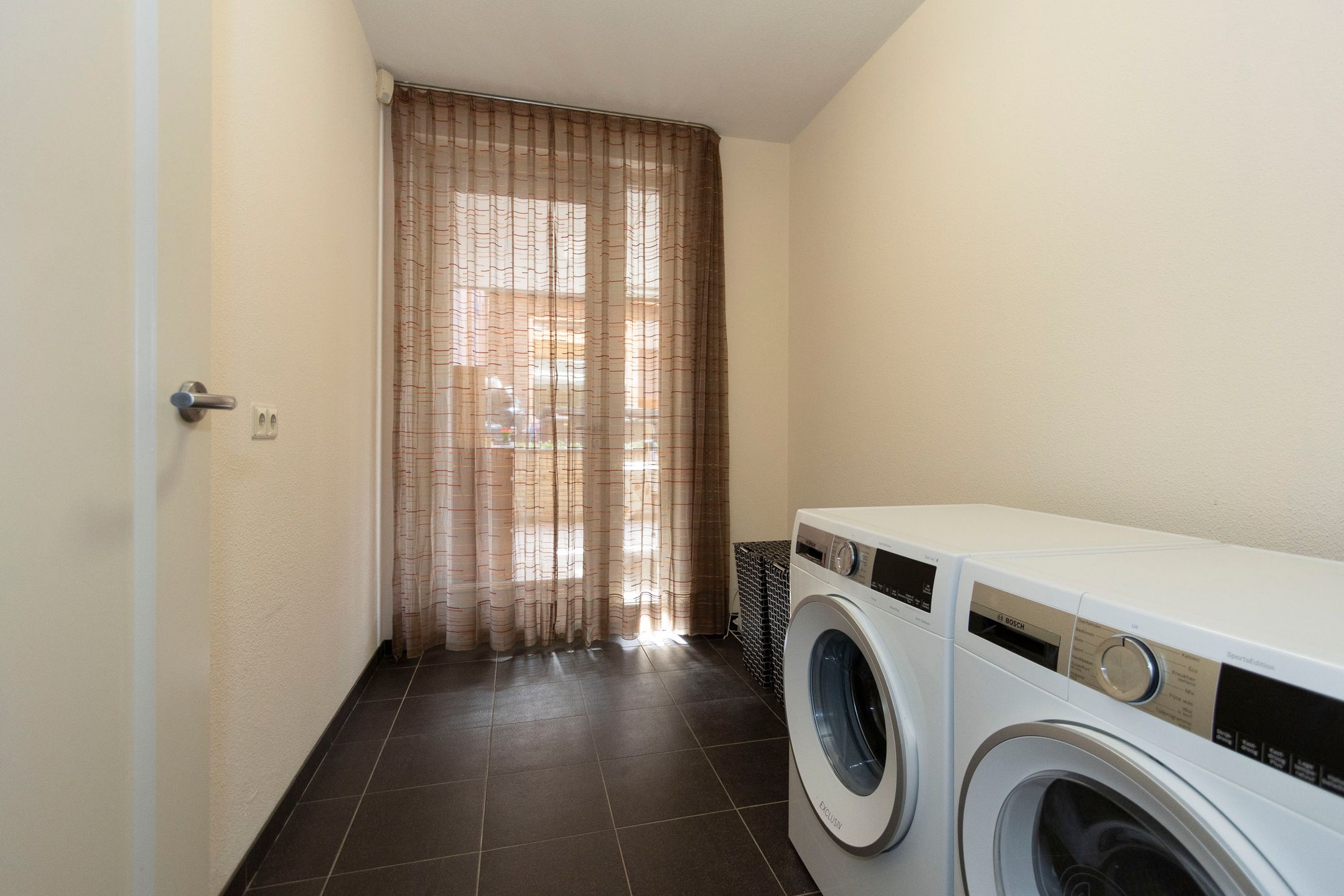 Foto 45 van Rentmeesterlaan 9