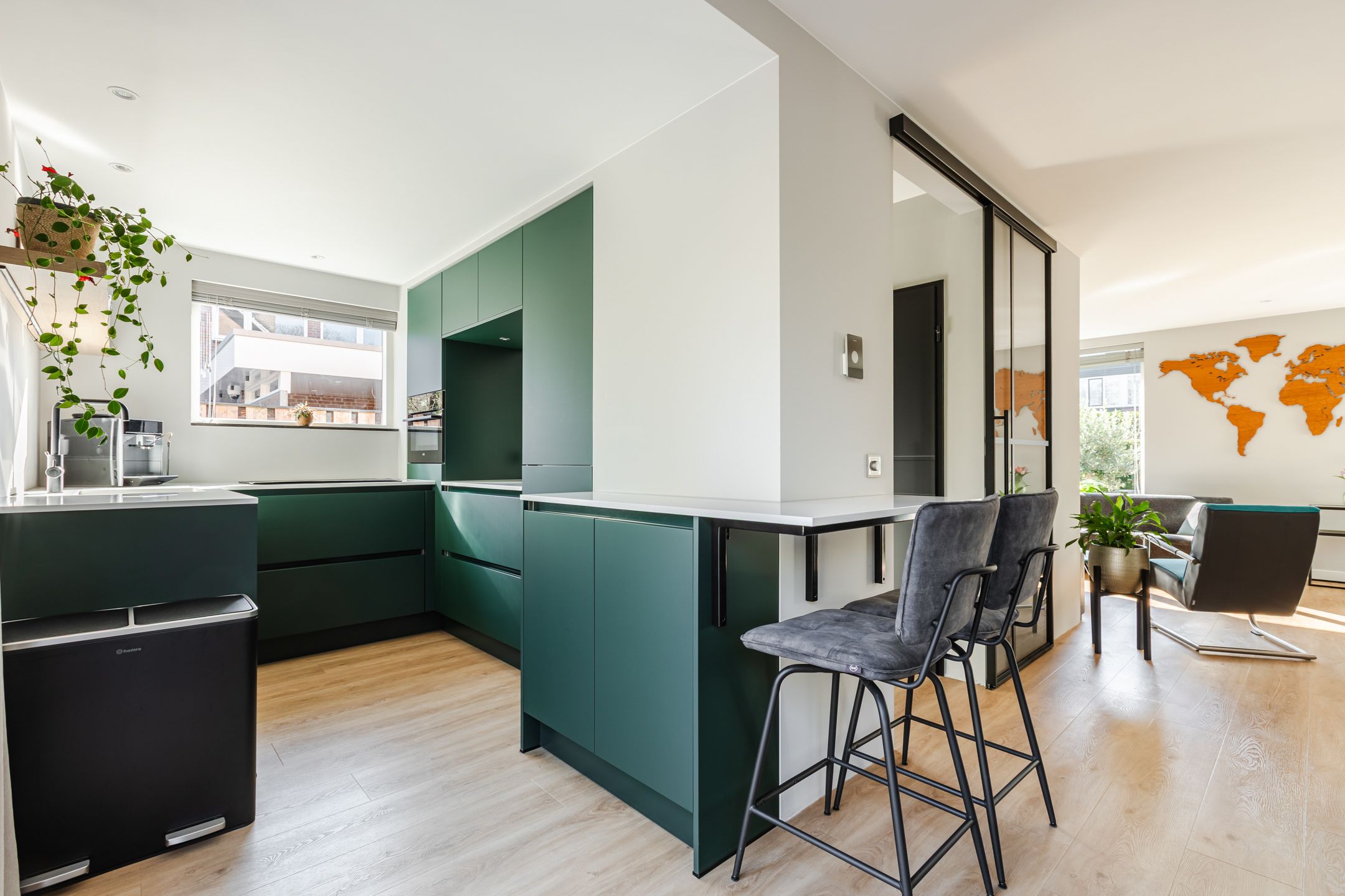 Photo 12 of Binnenhof 4