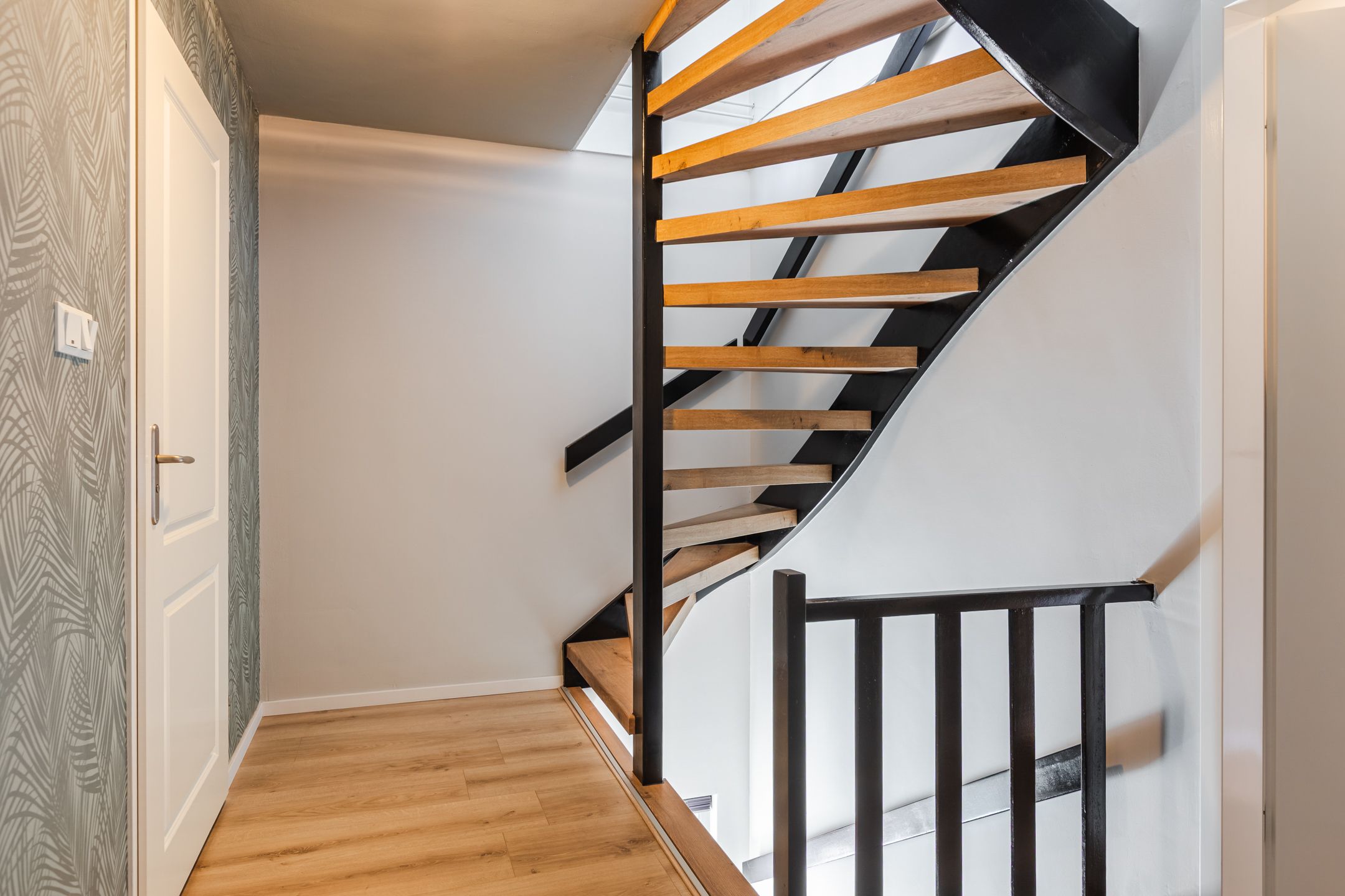 Photo 33 of Binnenhof 4