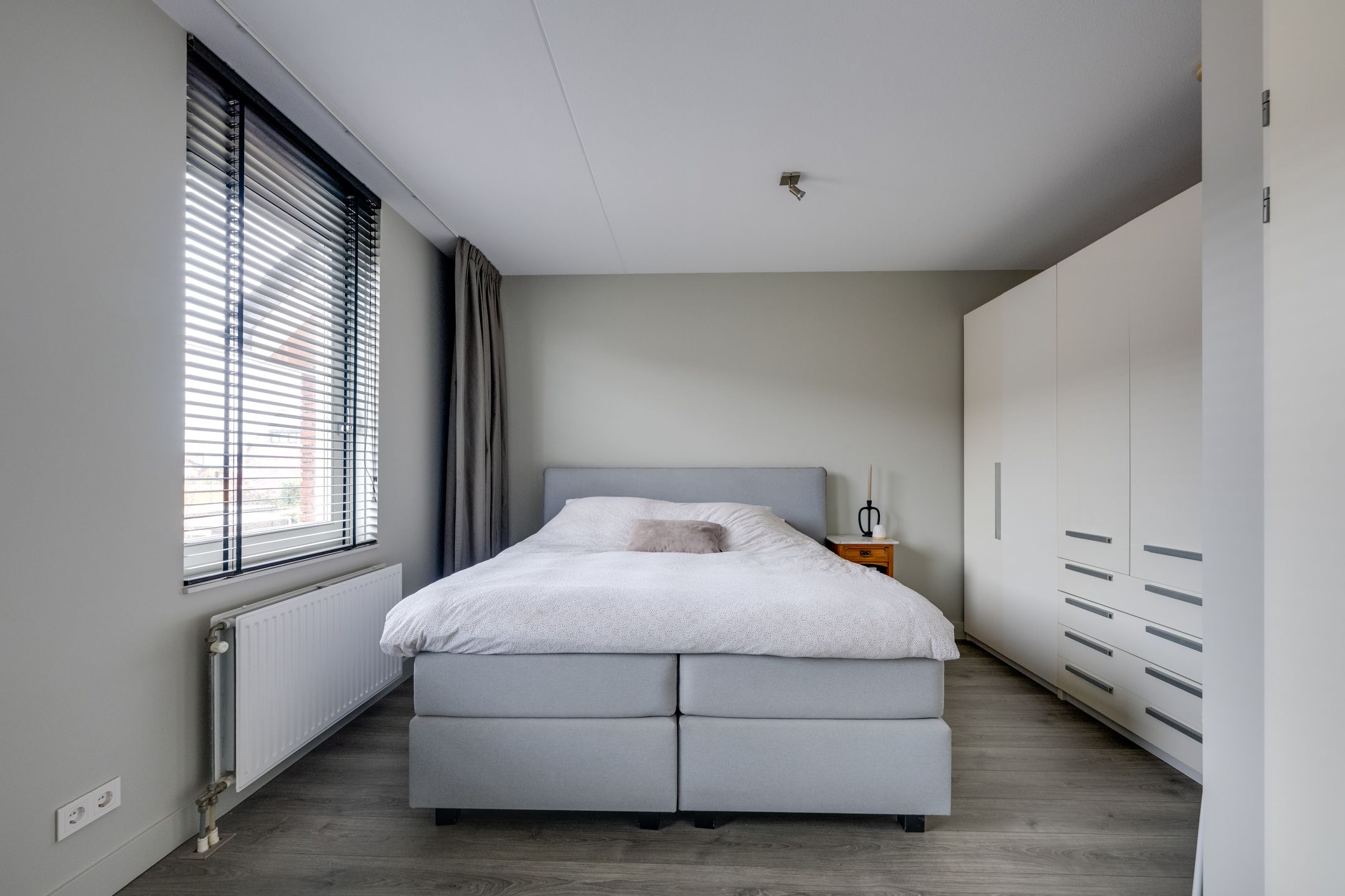 Photo 18 of Kurt Schwittersstraat 19