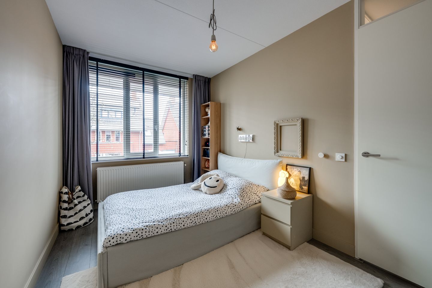 Photo 20 of Kurt Schwittersstraat 19
