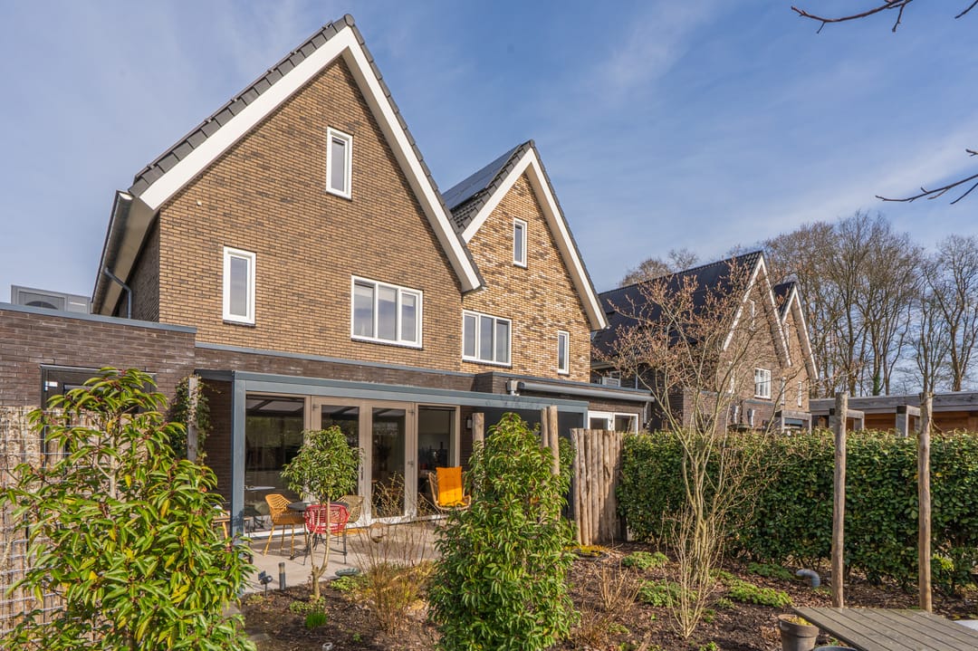 Foto 61 van Broeder Silvesterlaan 37