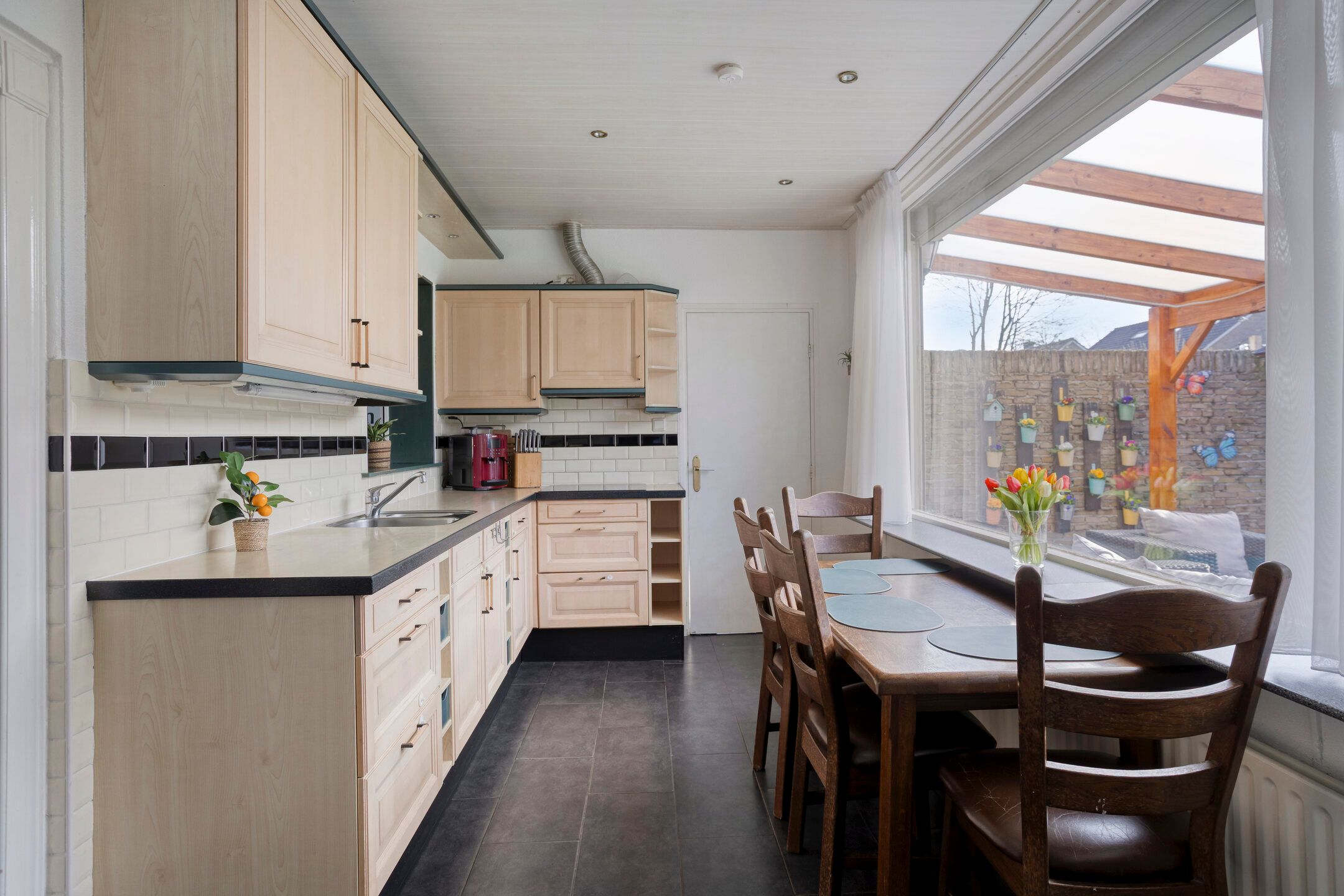 Foto 6 van Thorbeckestraat 102