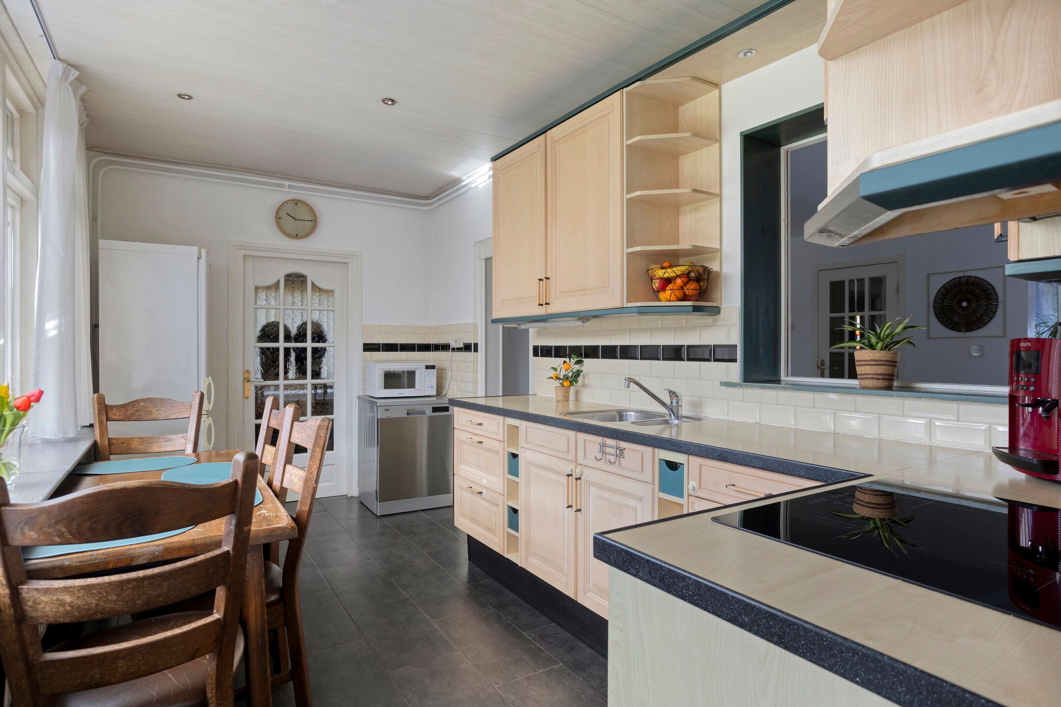 Foto 9 van Thorbeckestraat 102