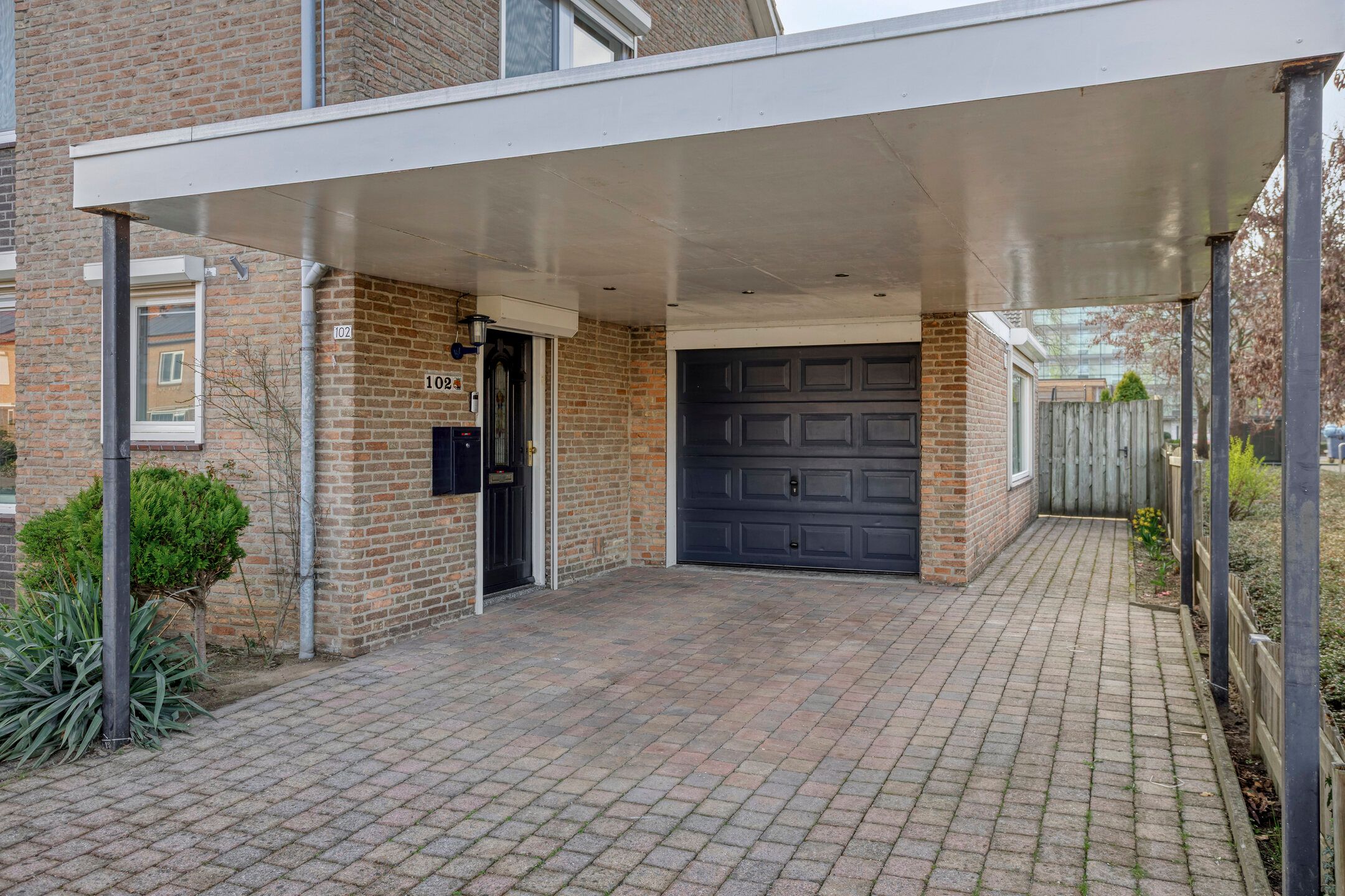 Foto 21 van Thorbeckestraat 102