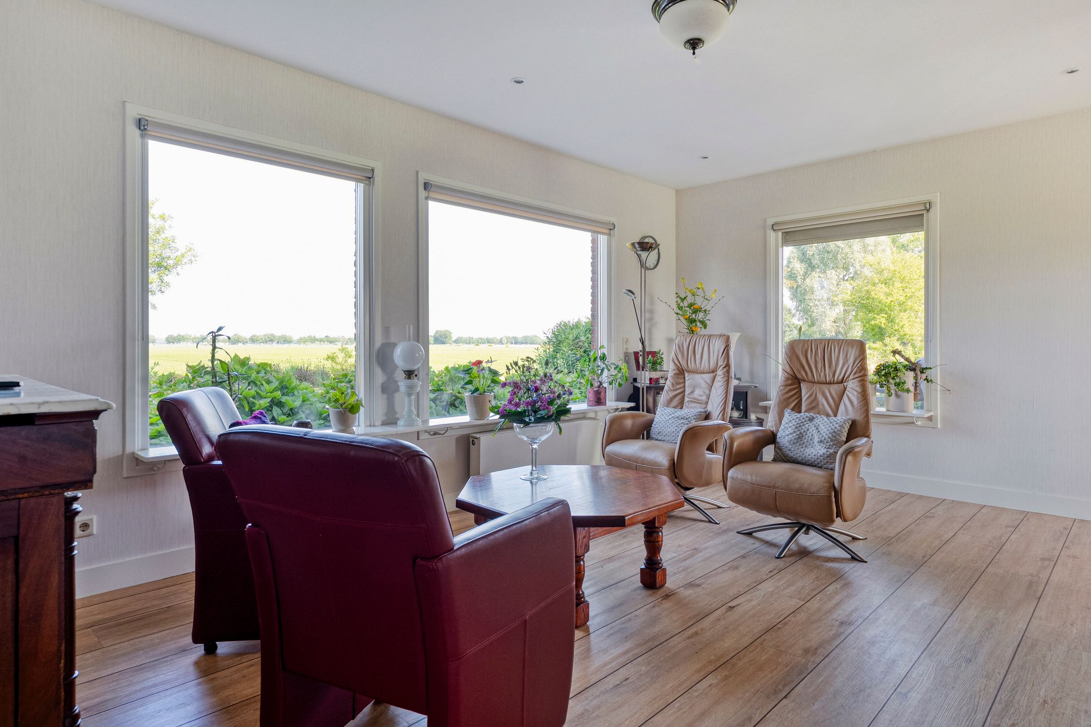 Photo 18 of Reuveldsweg 5-A