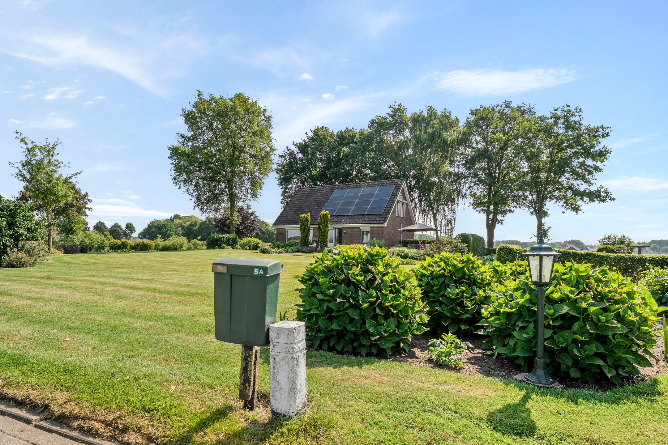 Photo 36 of Reuveldsweg 5-A