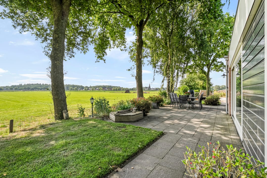 Photo 38 of Reuveldsweg 5-A