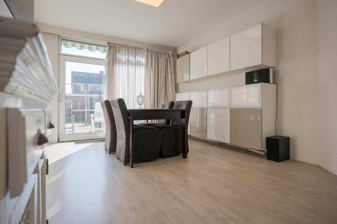 Spacious 3-bedroom terraced house with garden in Arnhem South — 15