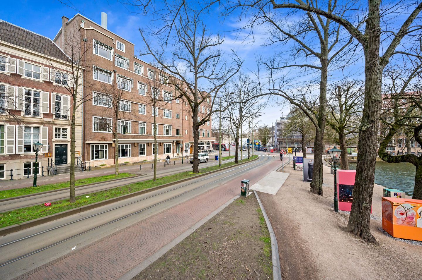 Photo 4 of Lange Vijverberg 20-E