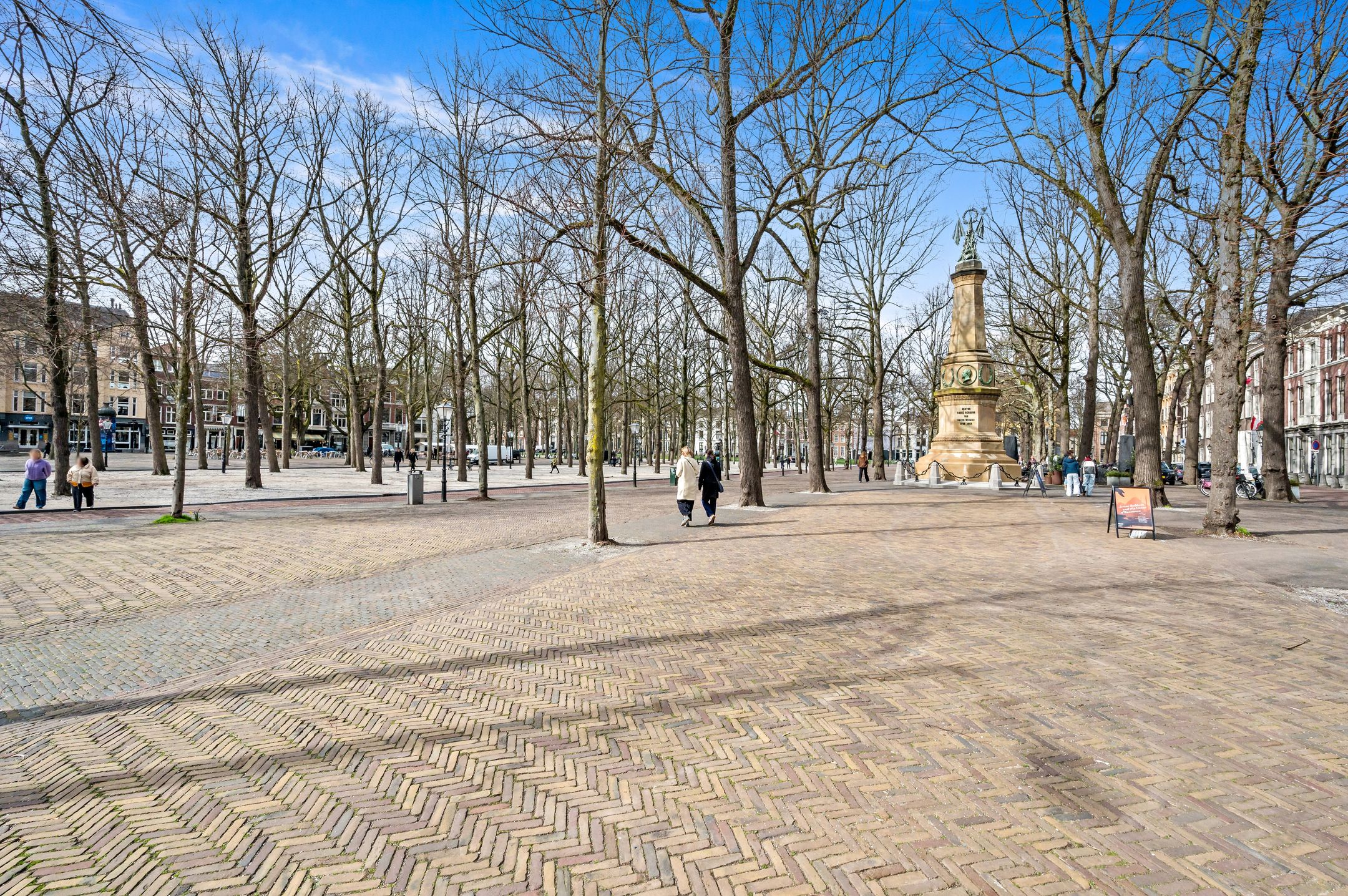 Photo 60 of Lange Vijverberg 20-E