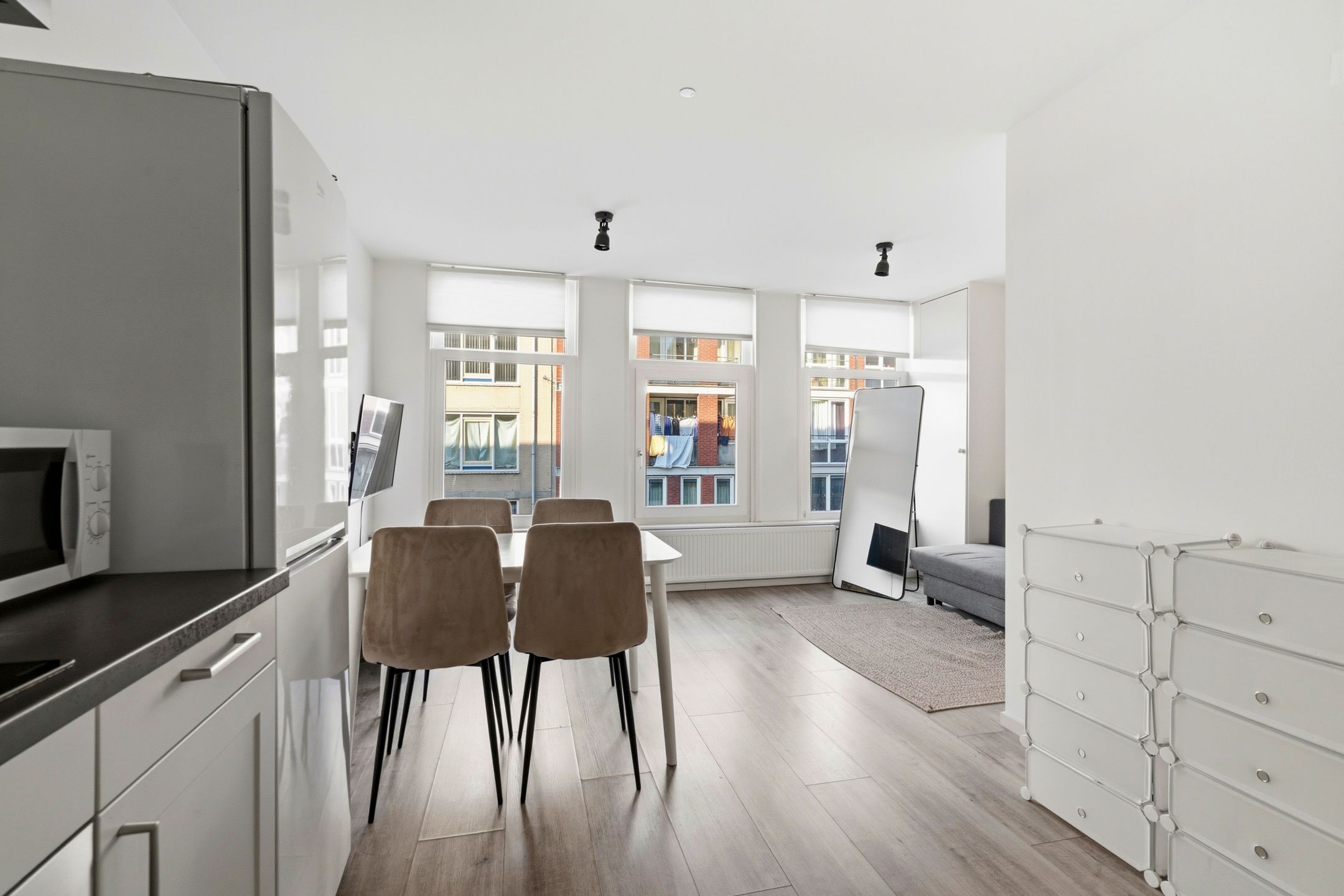 Photo 12 of Quellijnstraat 148-2