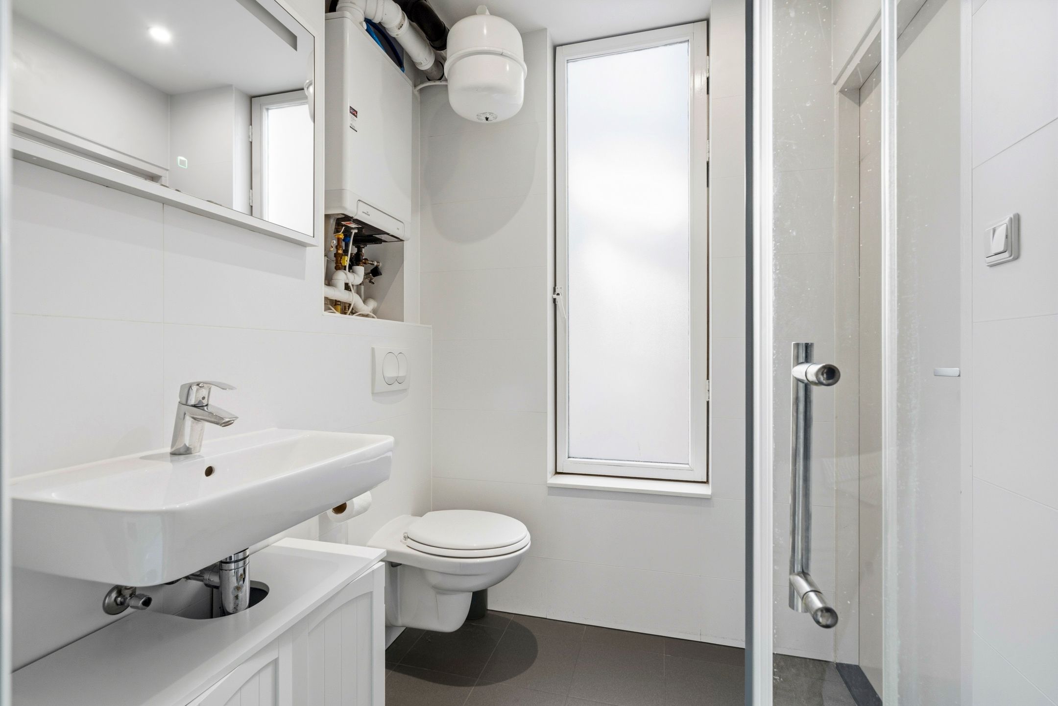 Photo 18 of Quellijnstraat 148-2