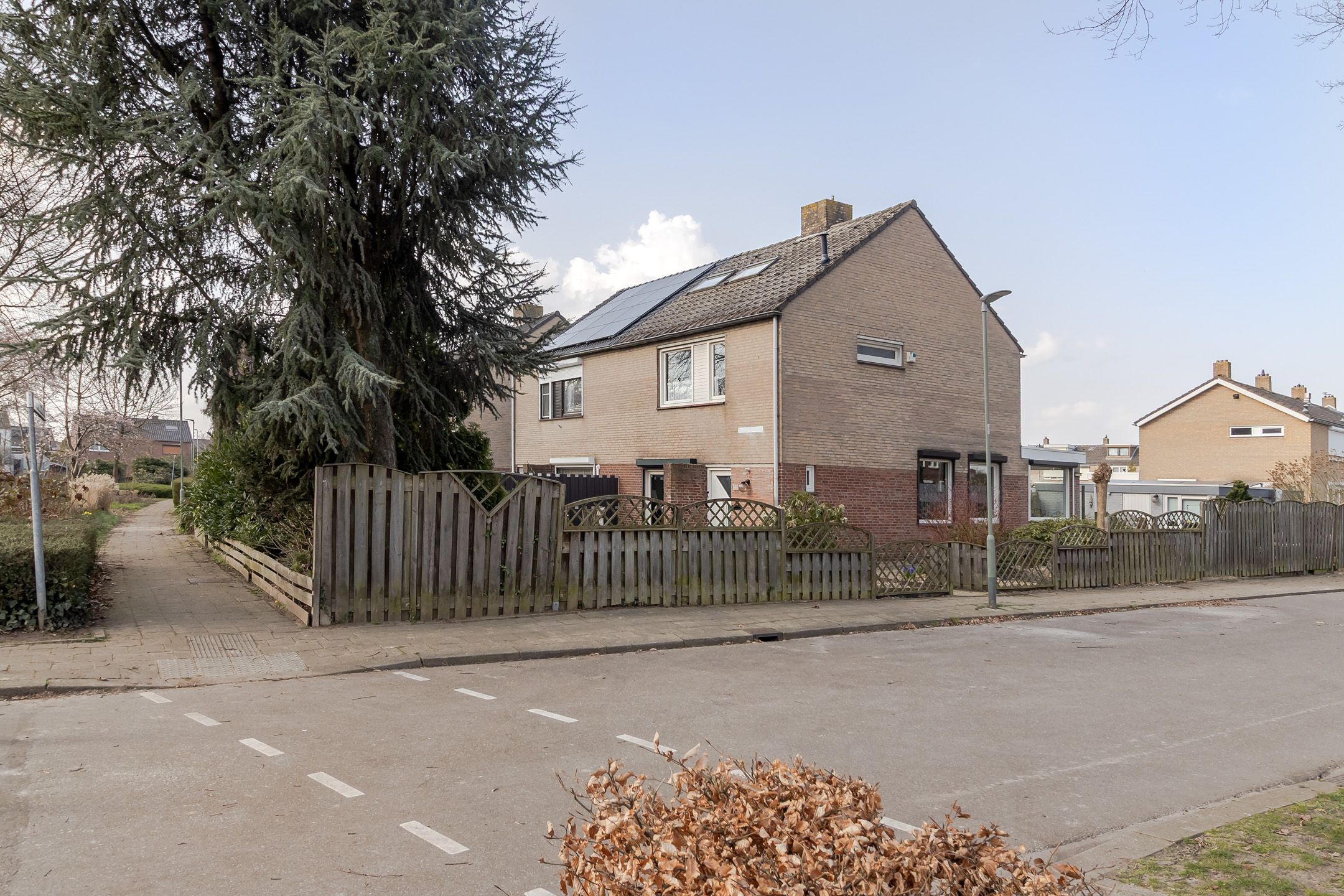 Foto 45 van Deken Fabiusstraat 11