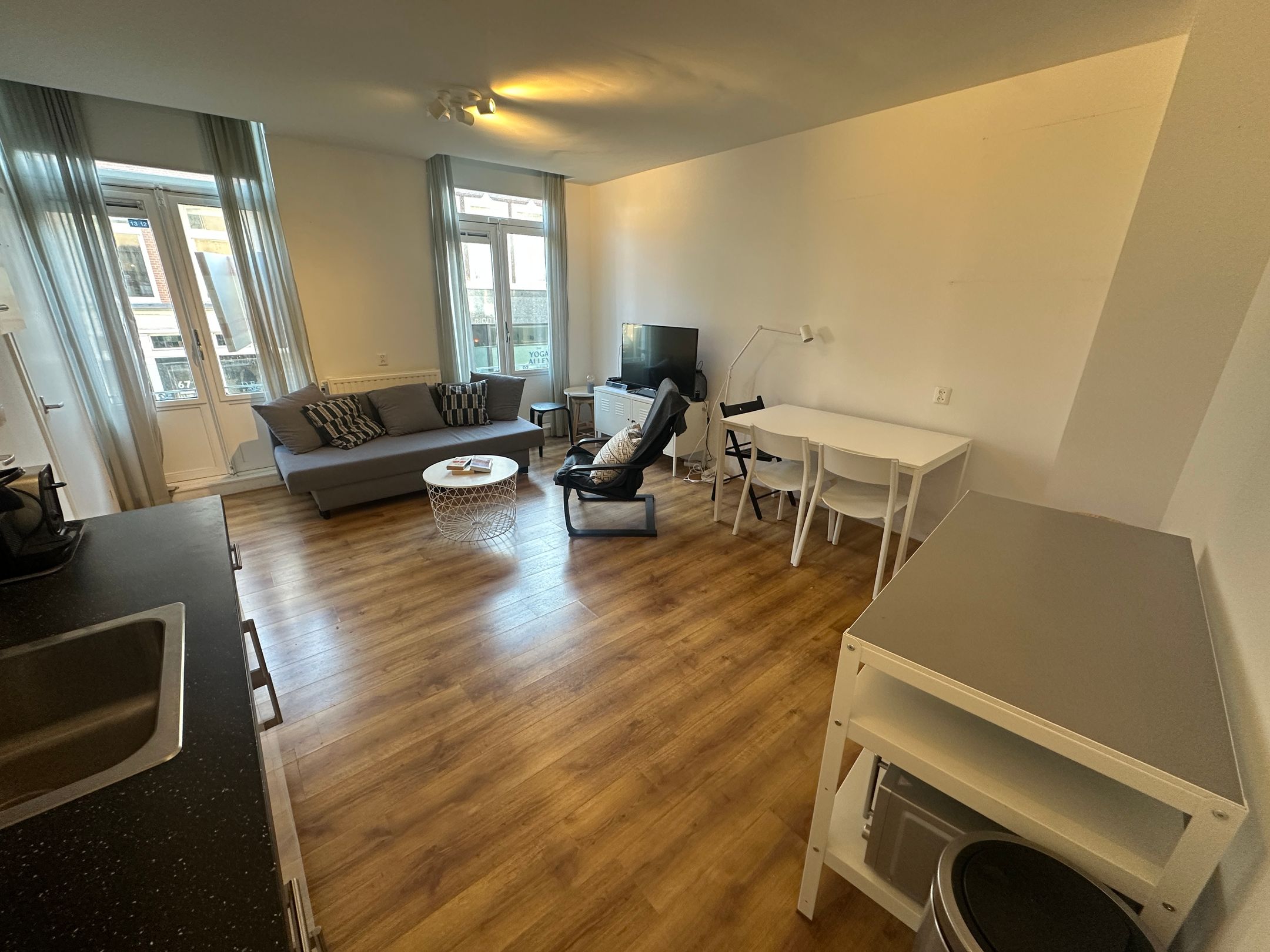Charming First Floor Apartment in Archipelbuurt — 12