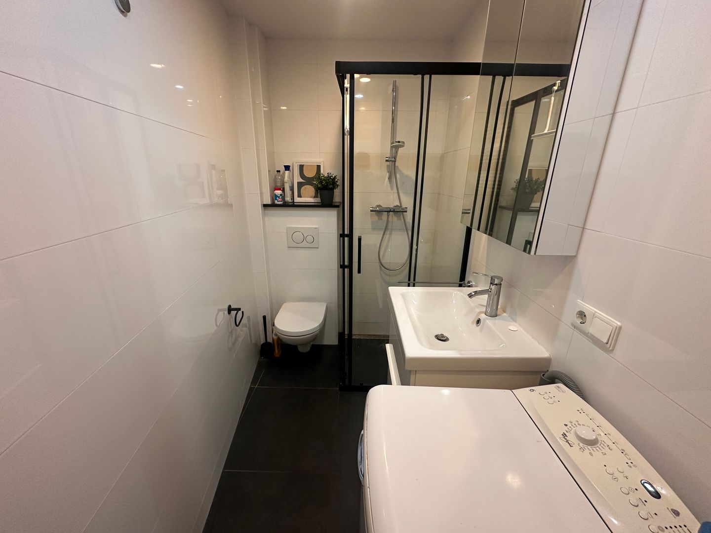 Charming First Floor Apartment in Archipelbuurt — 19