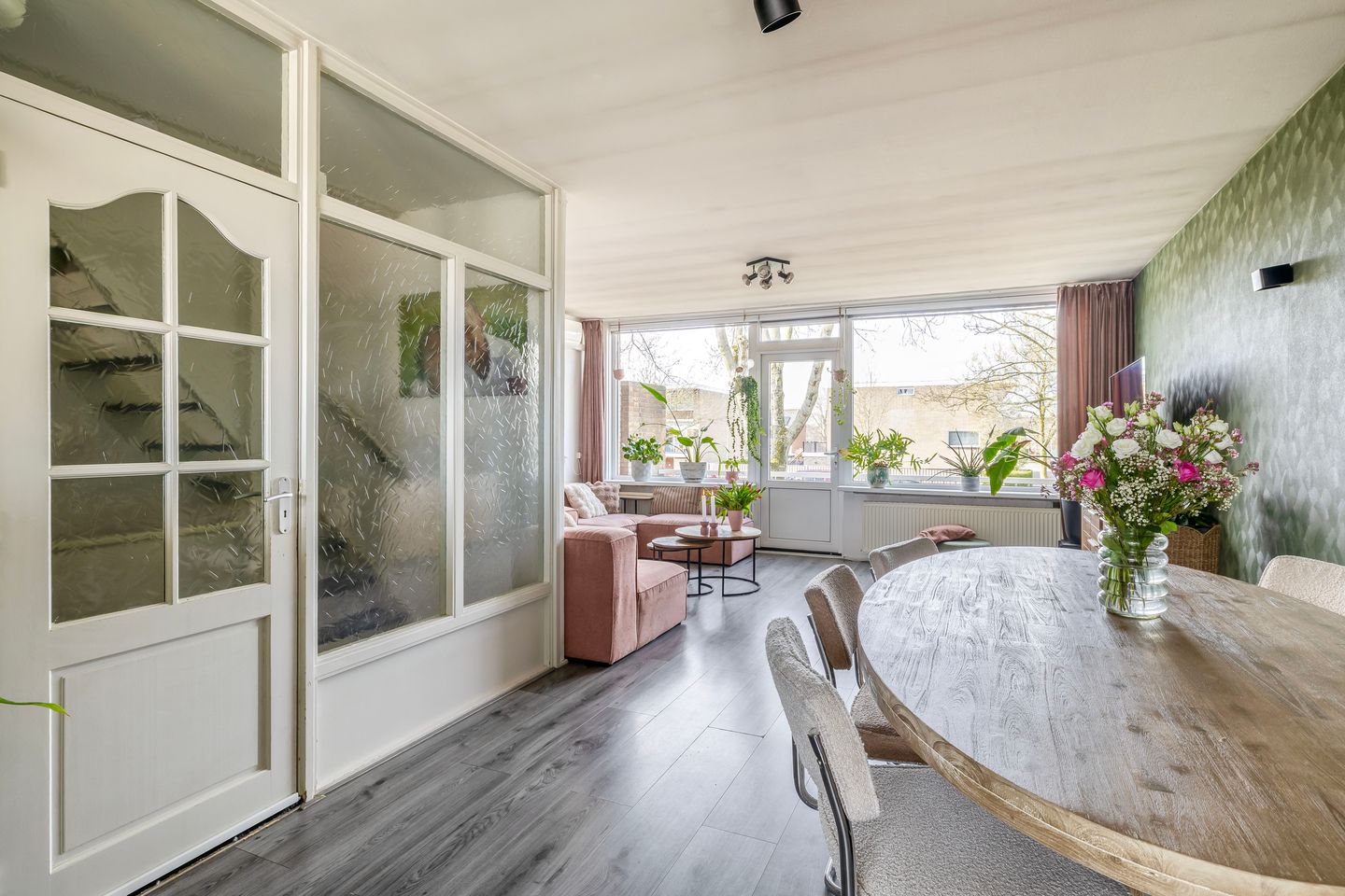 Spacious and well-maintained drive-in home in Brielle with garage and air conditioning — 13