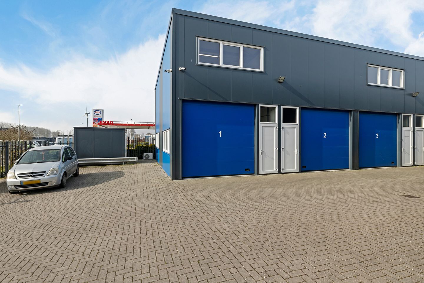 Bekijk foto 4 van Icarusweg 7