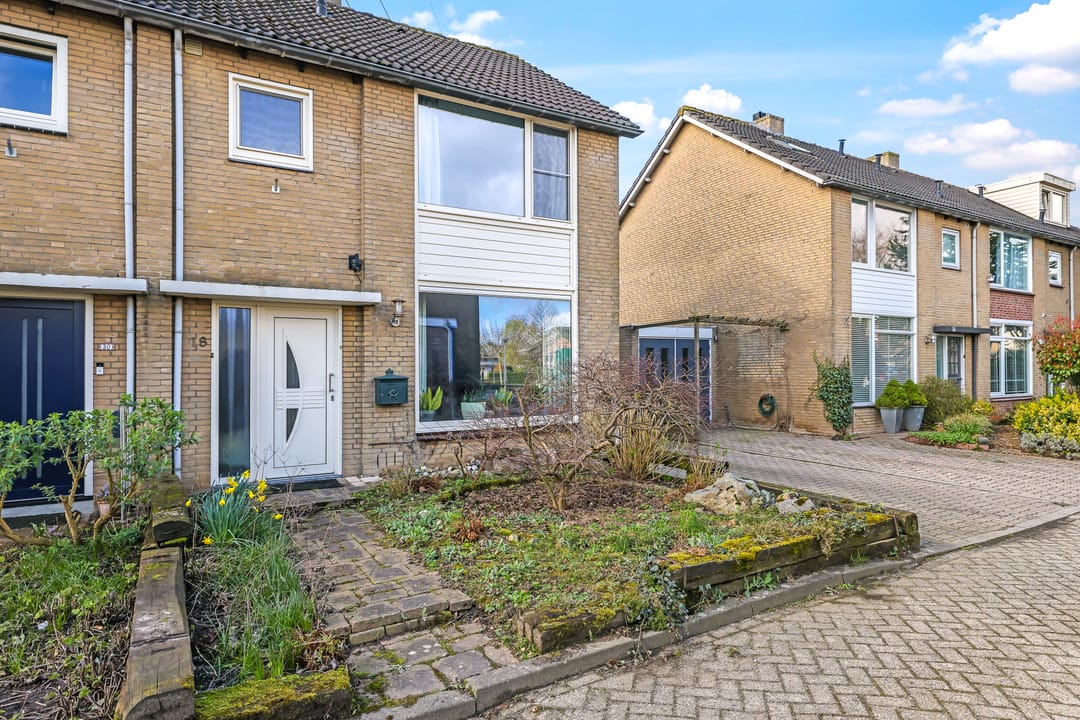 Foto 76 van T.M.C. Asserplantsoen 18