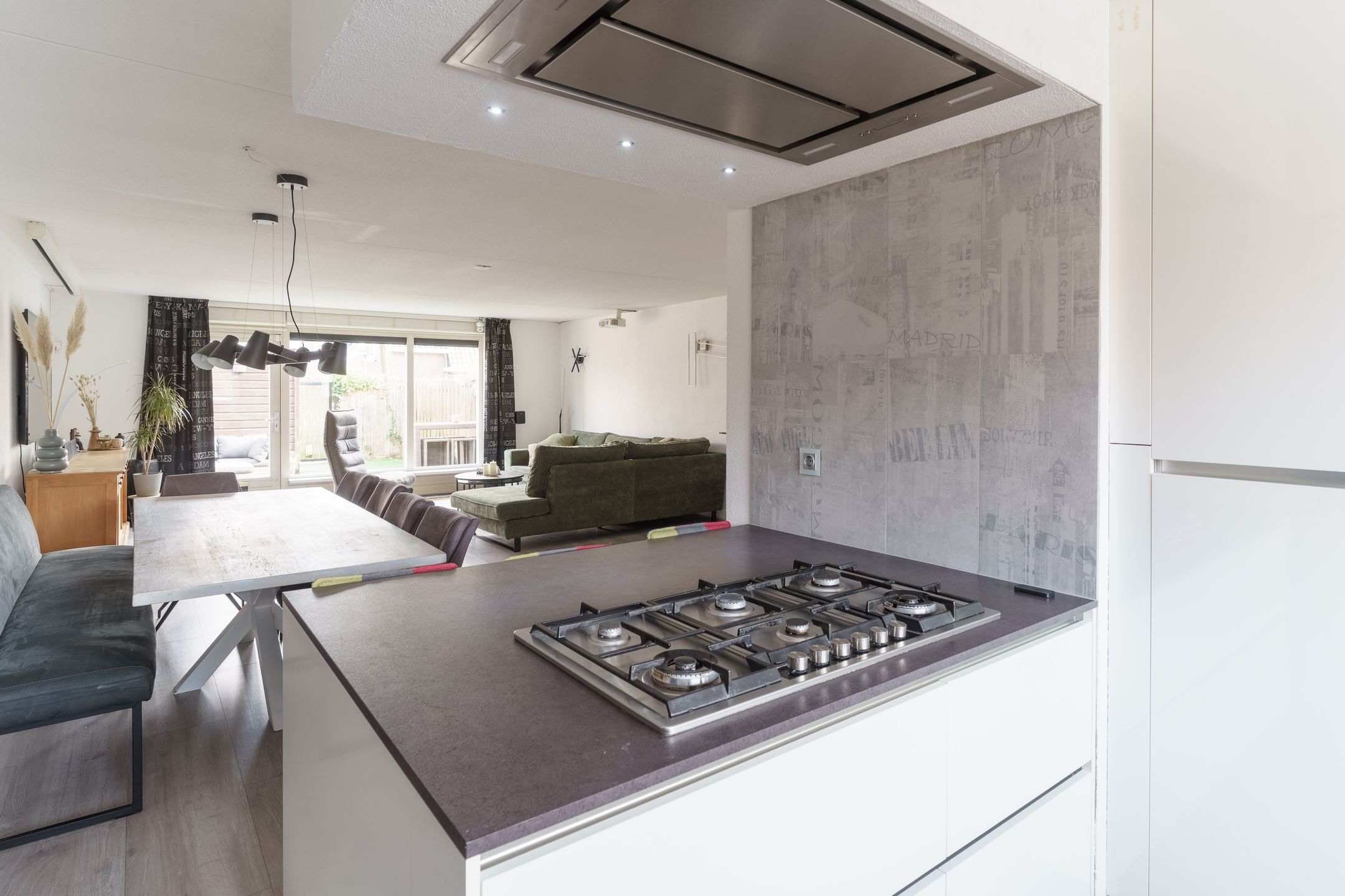 Photo 12 of Aardbeienstraat 8