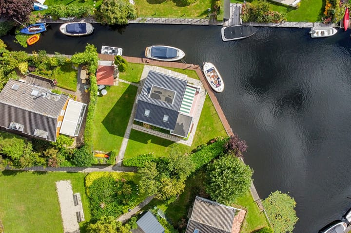 Photo 2 of Plaswijk 13